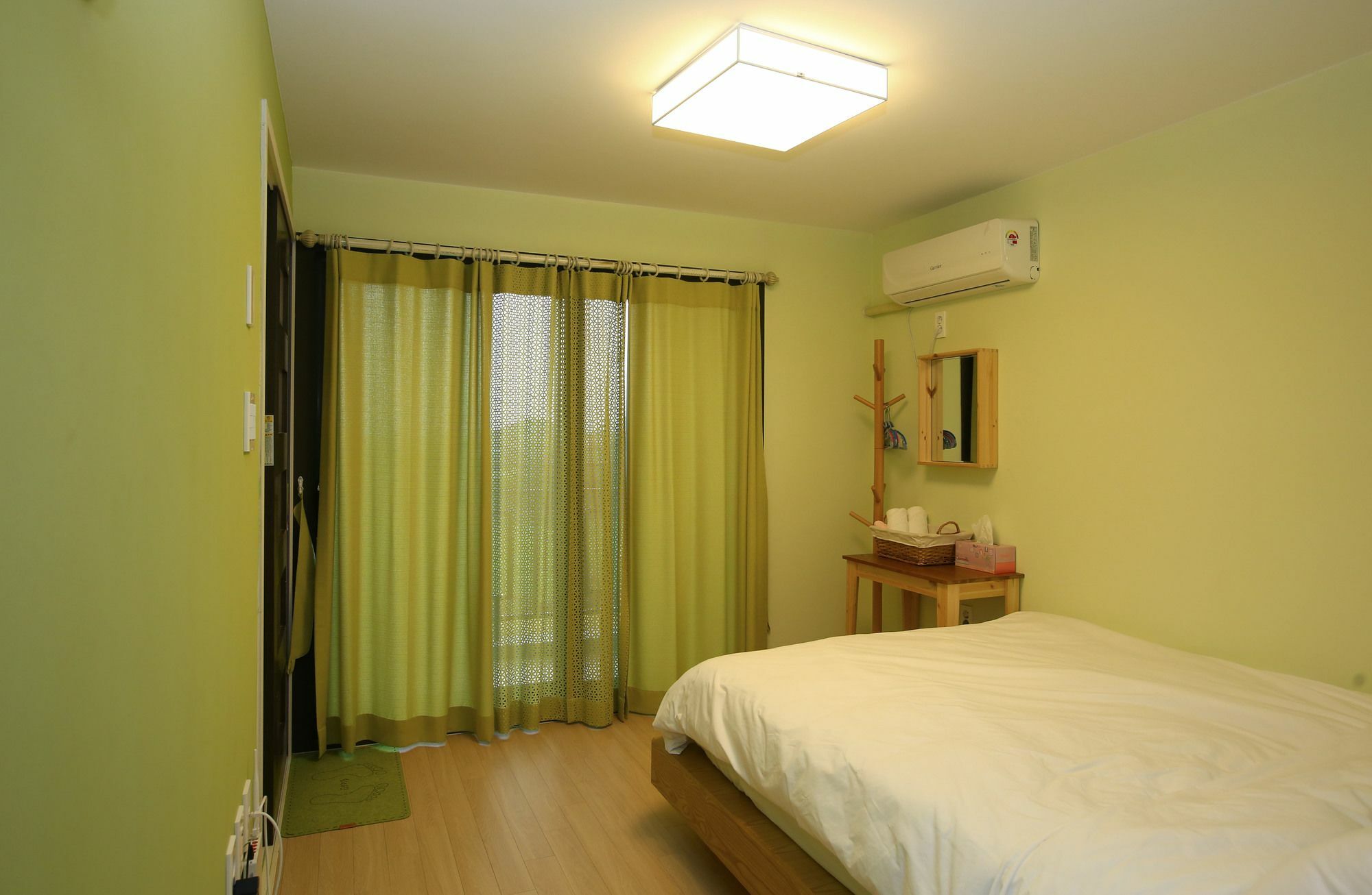 Dongdong Guesthouse Jeju Exterior foto